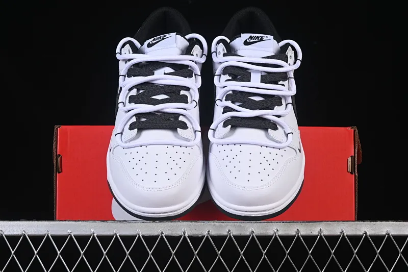 All categories Nk SB Dunk Series Nk SB Dunk Low High-end customized low-top sneakers Nike SB Dunk Low "Just Do it" straps Anniversary high-end customized low-top casual sneakers WB0528-094